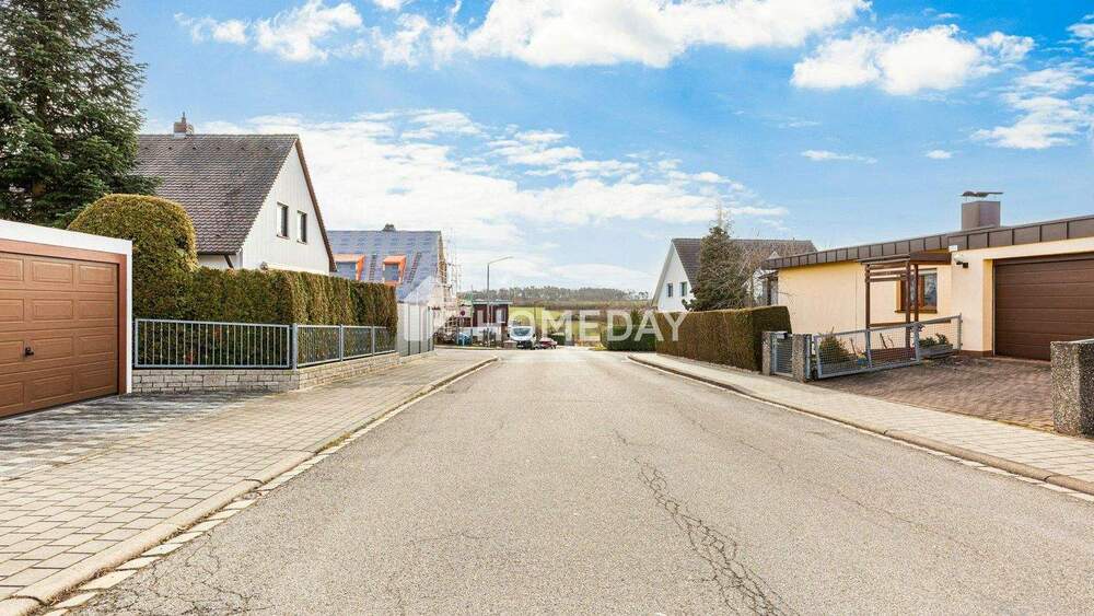 Einfamilienhaus Zirndorf - 6 Zimmer, 143 m&sup2;, 925.000&euro; | Angebot:25338249