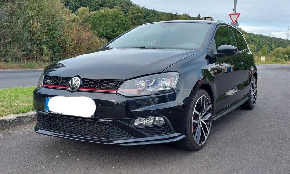 VW Polo 100.700 km 12.500 € Niestetal 34266