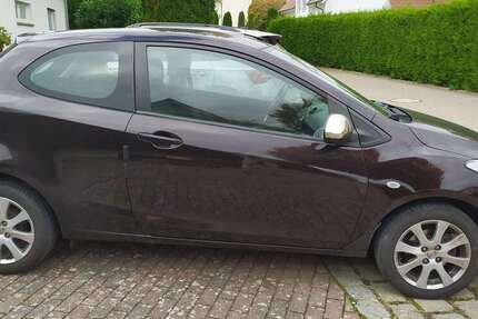 Mazda 2 195.000 km 2.700 € Kissing 86438