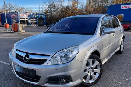 Opel Signum 177.000 km 2.447 &euro; München 80939