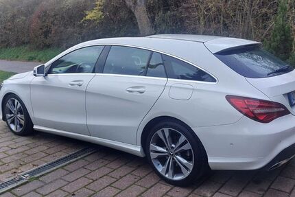 Mercedes-Benz CLA 180 Shooting Brake 148.000 km 13.490 &euro; Giebelstadt 97232