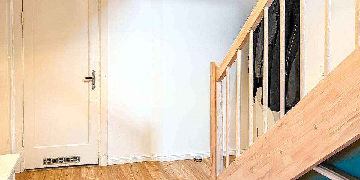 Etagenwohnung Kiel Gaarden-Süd - 5 Zimmer, 134 m&sup2;, 265.000&euro; | Angebot:26908629