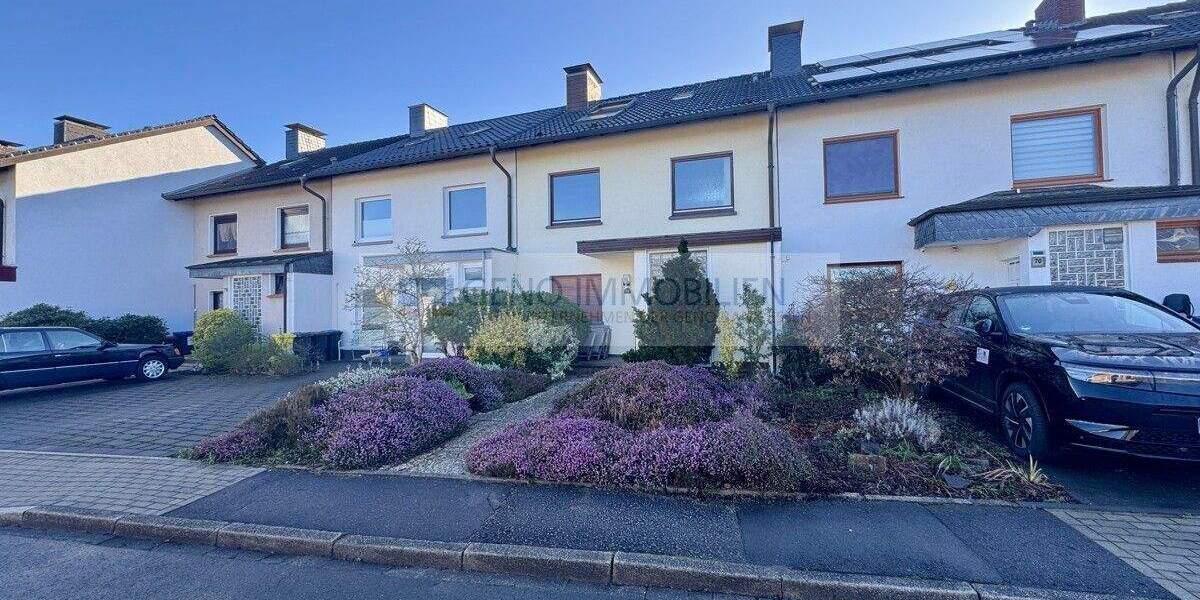 Reihenmittelhaus Hattingen Niederwenigern - 5 Zimmer, 102 m&sup2;, 395.000&euro; | Angebot:25476453