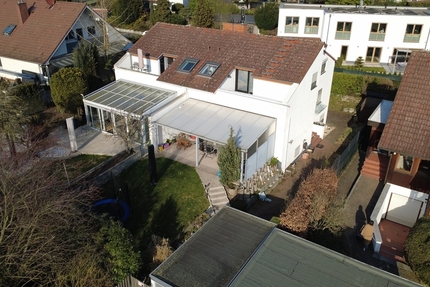 Friedrichsdorf: Großzügige Doppelhaushälfte mit separater Einliegerwohnung! - Haus Friedrichsdorf | Angebot:27145996