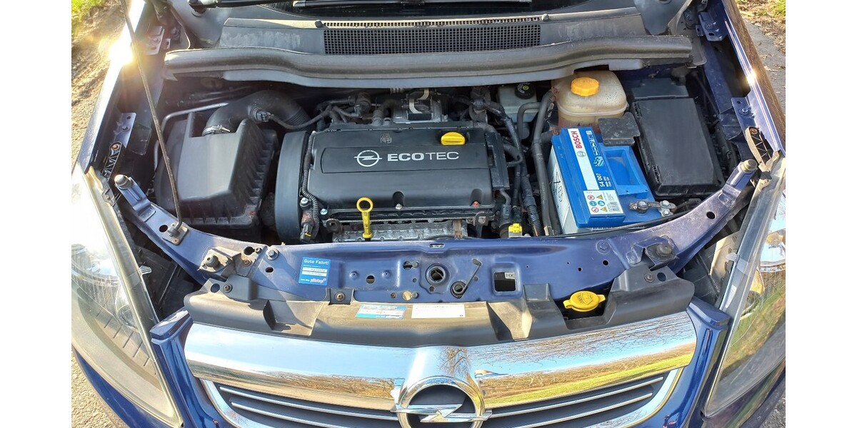 Opel Zafira B 137.200 km 8.000 &euro; Künzelsau 74653