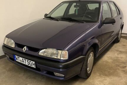 Renault R 19 105.000 km 2.990 &euro; Stühlingen 79780