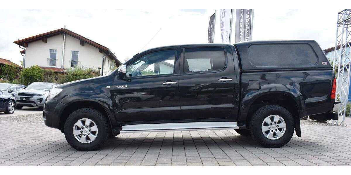 Toyota Hilux 171.000 km 17.900 &euro; Buchloe 86807