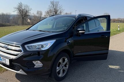 Ford Kuga 187.100 km 14.800 &euro; Cadolzburg 90556