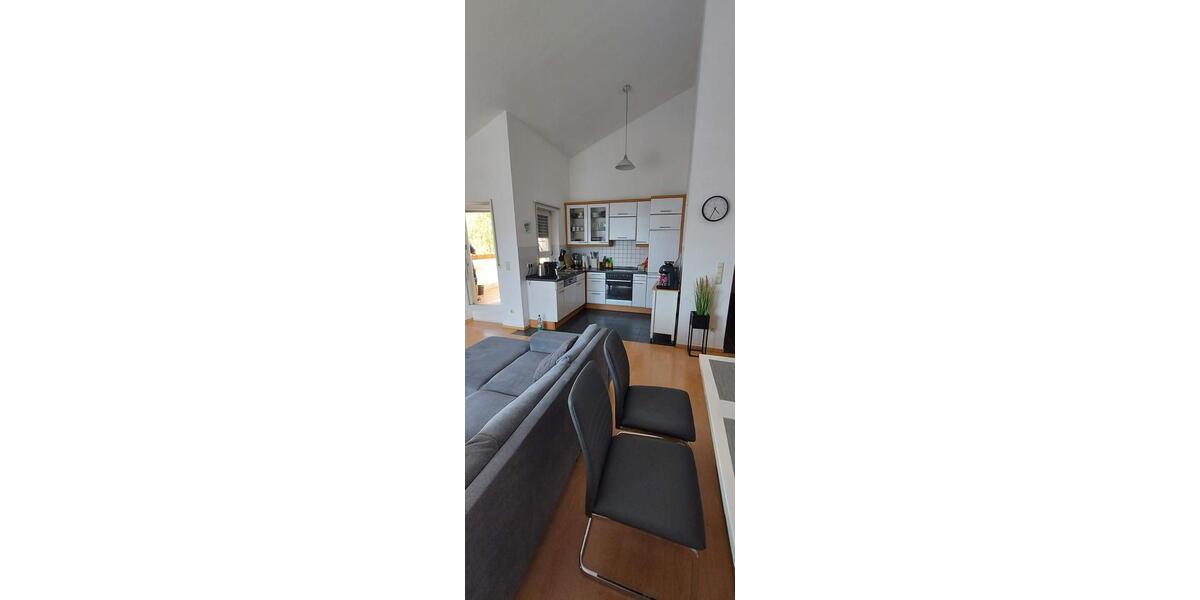 Dachgeschoßwohnung Schlüchtern - 3 Zimmer, 80 m&sup2;, 790&euro; | Angebot:26339688