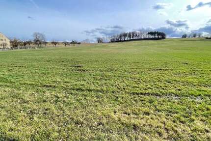 Grundstück zu verkaufen in Bretnig-Hauswalde 239.000 € 1400 m² zimmer