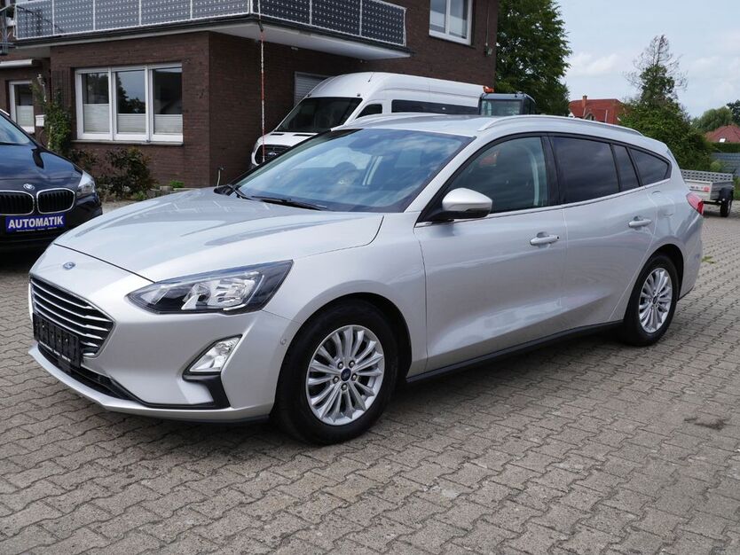 Ford Focus 97.000 km 16.980 € Herzlake 49770