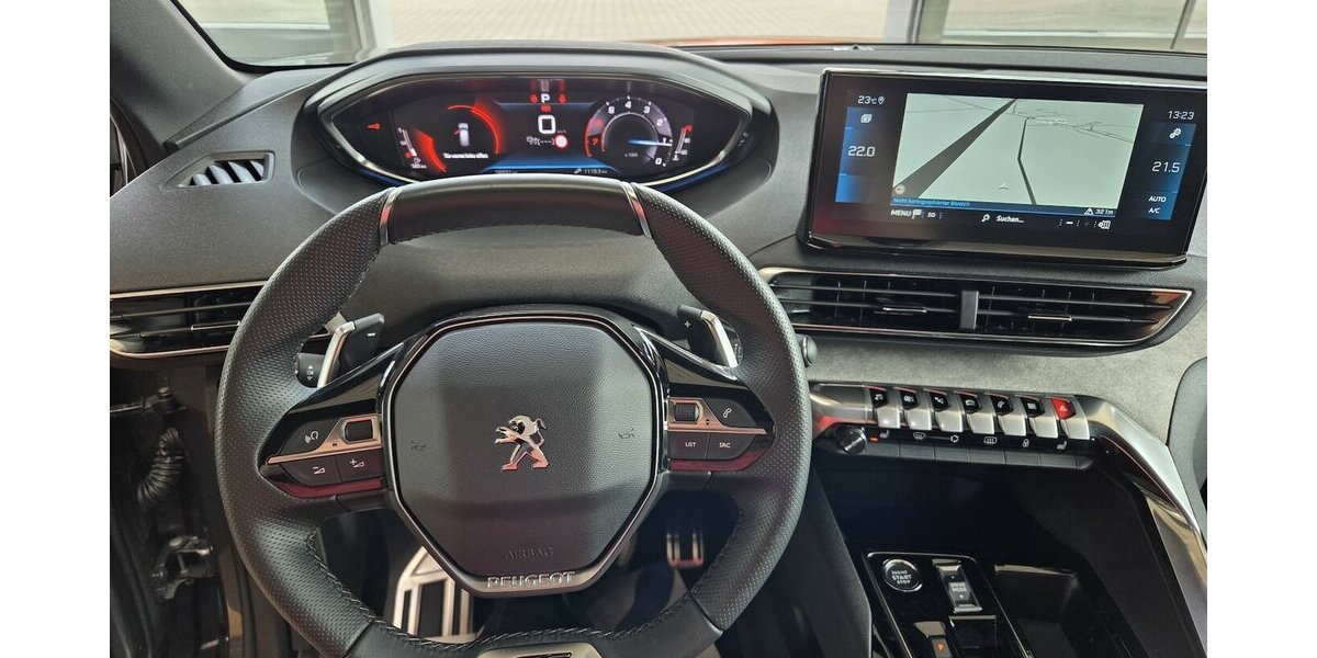 Peugeot 5008 GT 7 Sitze LED Autom. 16.678 km 24.000 &euro; Wilsdruff 01723