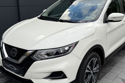 Nissan Qashqai 82.000 km 15.500 &euro; Herford 32051