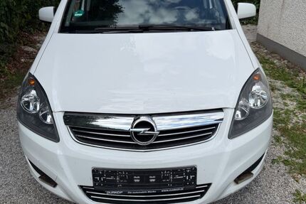 Opel Zafira 199.500 km 2.450 &euro; München 81827