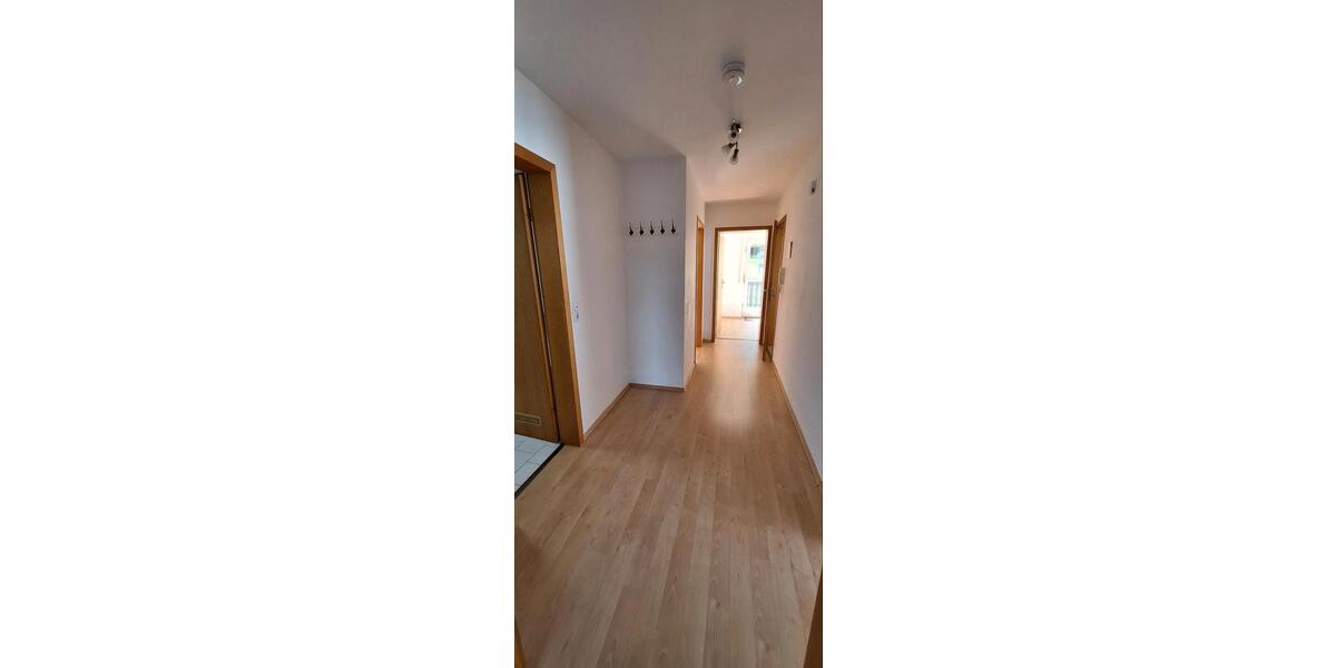 Dachgeschoßwohnung Bad Orb - 2.5 Zimmer, 74 m&sup2;, 690&euro; | Angebot:26260755