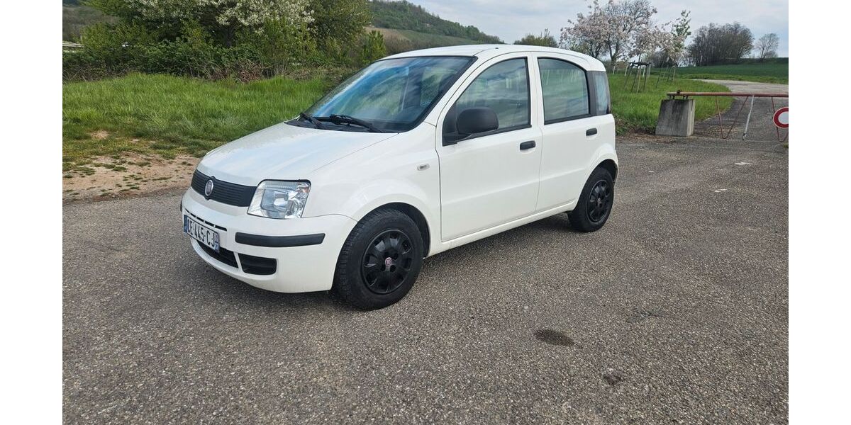 Fiat Panda 150.000 km 1.899 &euro; Kehl 77694
