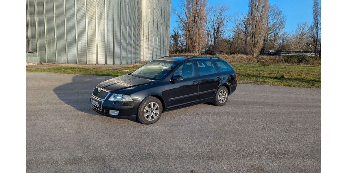 Skoda Octavia 266.600 km 2.290 &euro; Breisach 79206