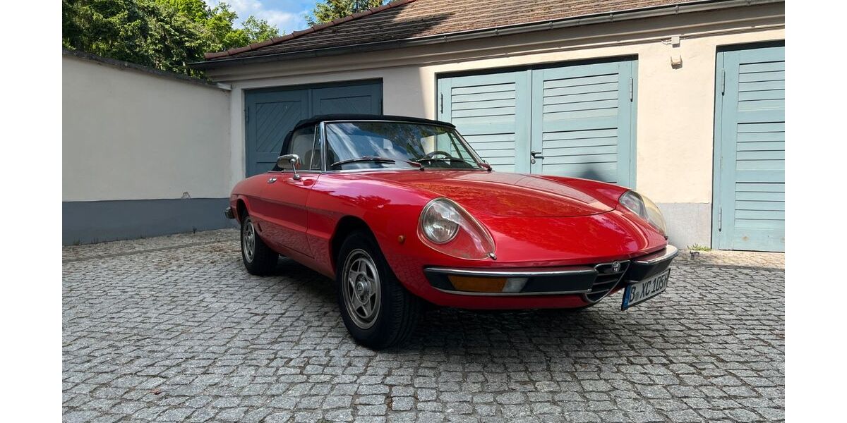 Alfa Romeo Spider 81.004 km 24.250 &euro; Berlin 14163