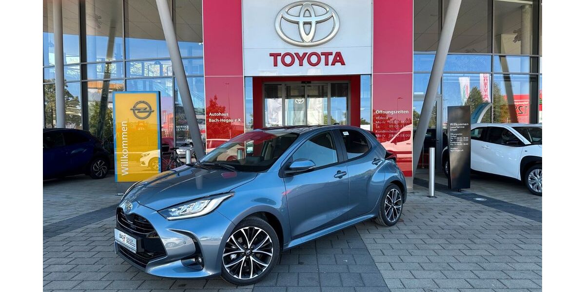Toyota Yaris 3.000 km 28.490 &euro; Singen 78224