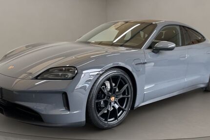 Porsche Taycan 10.000 km 110.800 &euro; Köln 50823