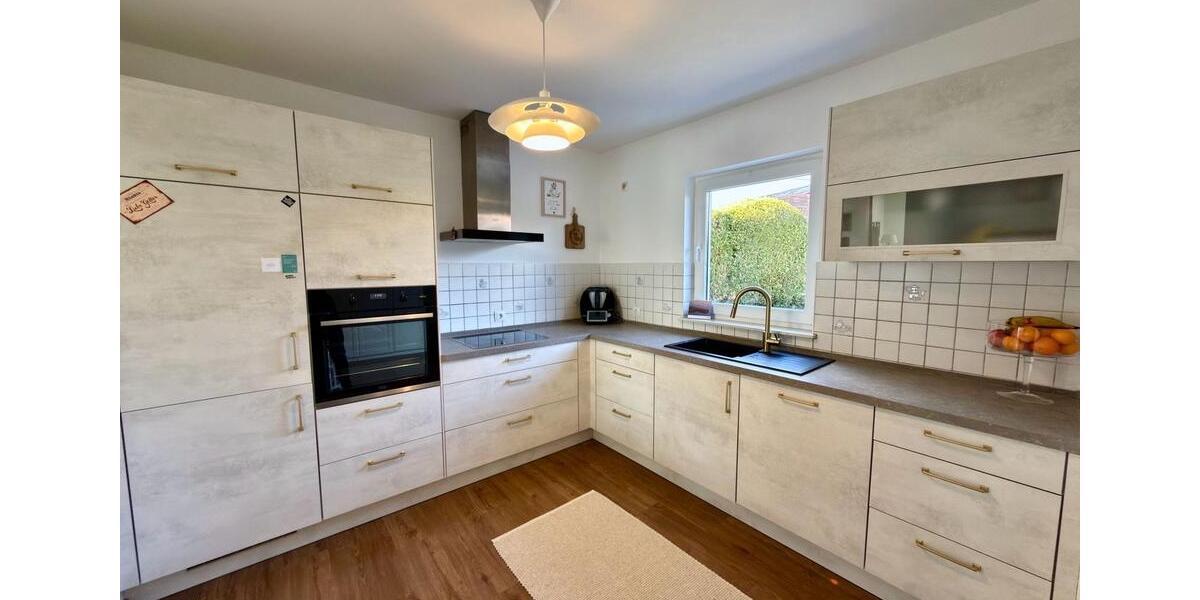 Doppelhaushälfte Bad Laasphe - 5 Zimmer, 140 m&sup2;, 285.000&euro; | Angebot:26383058