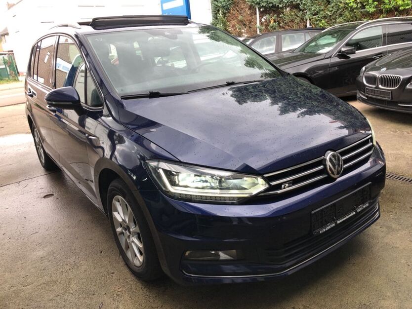 VW Touran 210.000 km 14.500 € Lohne 49393