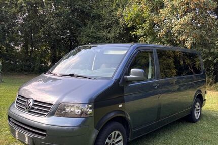 VW T5 Transporter 278.000 km 9.900 &euro; Janneby 24992