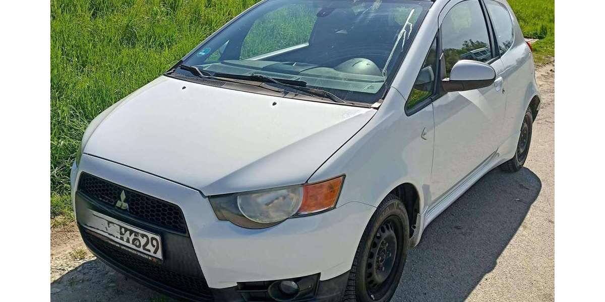 Mitsubishi Colt 118.200 km 2.800 &euro; Stockach 78333