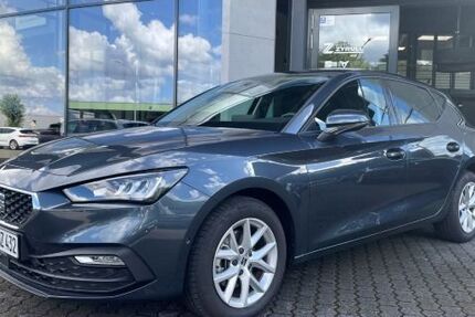 Seat Leon 9.859 km 26.890 &euro; Saarlouis 66740