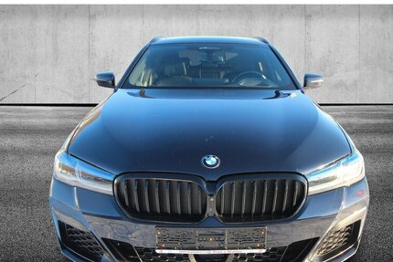 BMW 530d Touring xDrive M Sport AHK+PANO+HEAD-UP 96.048 km 35.500 &euro; Hagenow 19230