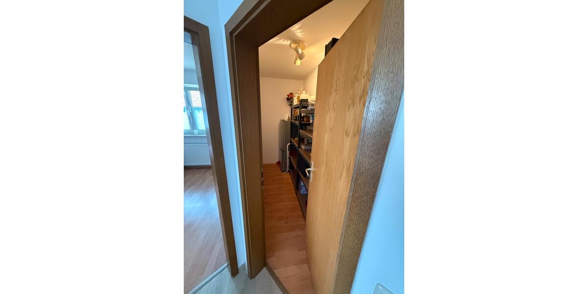 Etagenwohnung Grünberg - 3 Zimmer, 70 m&sup2;, 665&euro; | Angebot:25368725