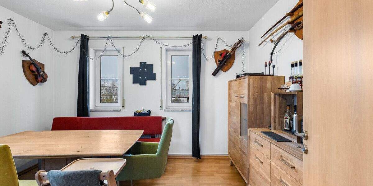 Etagenwohnung Kümmersbruck - 5 Zimmer, 115 m&sup2;, 349.000&euro; | Angebot:24437745