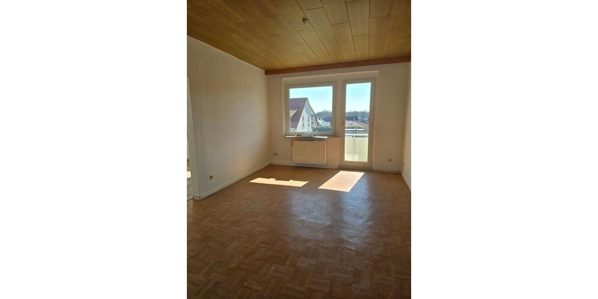 Etagenwohnung Kalbe (Milde) - 2 Zimmer, 48 m&sup2;, 245&euro; | Angebot:25842705