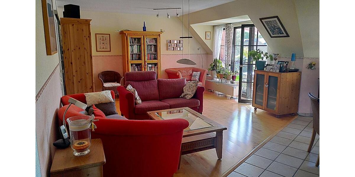 Dachgeschoßwohnung Hattersheim am Main - 3 Zimmer, 84 m&sup2;, 330.000&euro; | Angebot:22840438