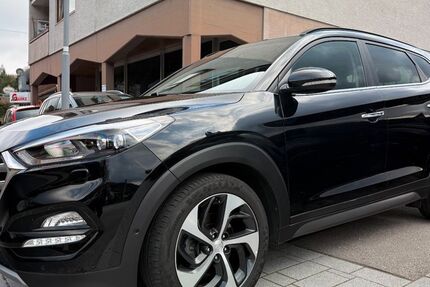Hyundai TUCSON 136.252 km 17.999 &euro; Bad Wildbad 75323