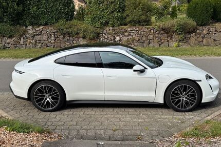 Porsche Taycan 12.500 km 56.900 &euro; Bonn 53123