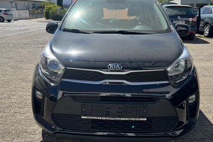 Kia Picanto 93.000 km 5.000 &euro; Lambrecht 67466