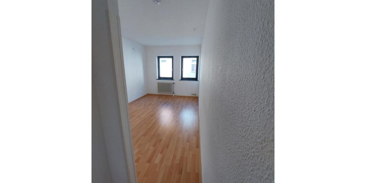 Gewerbeobjekt Kamenz - 4 Zimmer, 95 m&sup2;, 620&euro; | Angebot:21260806