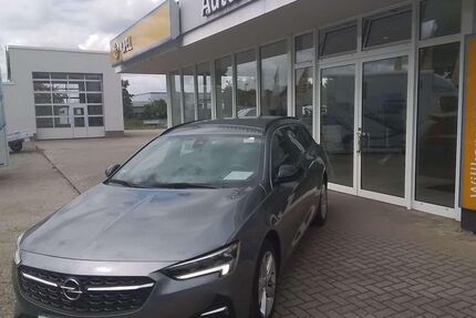 Opel Insignia 48.260 km 18.490 € Gardelegen 39638