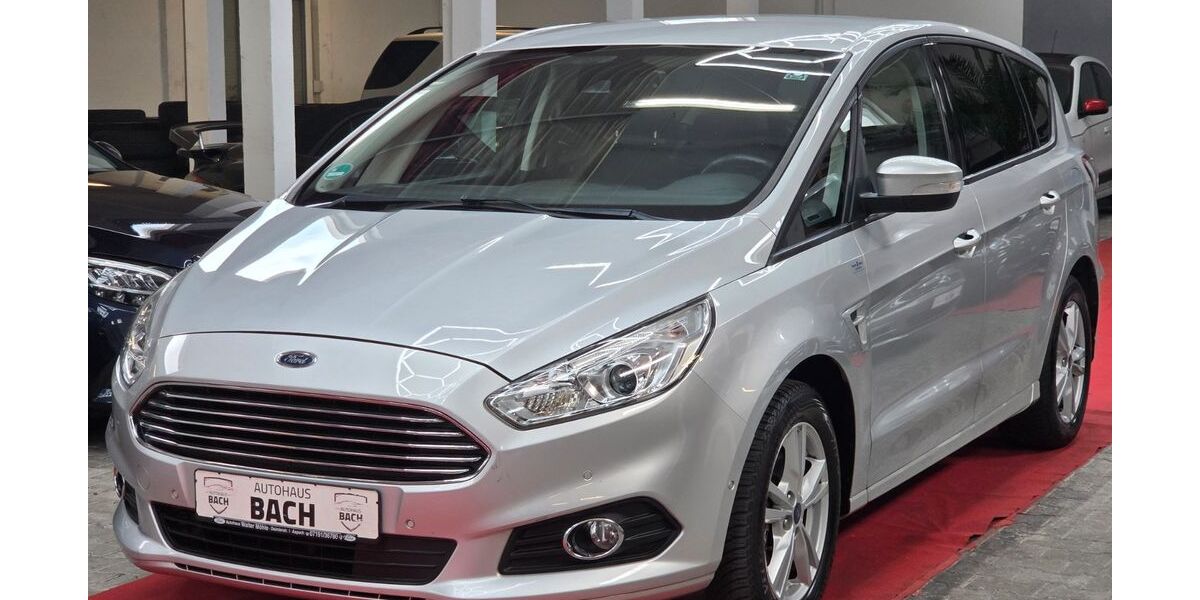 Ford S-Max 129.026 km 9.799 &euro; Remshalden 73630