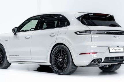Porsche Cayenne 12.900 km 124.490 &euro; Hofheim 65719