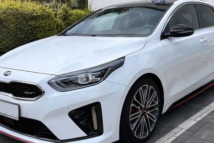 Kia pro ceed / ProCeed 66.420 km 21.000 &euro; Wildau 15745