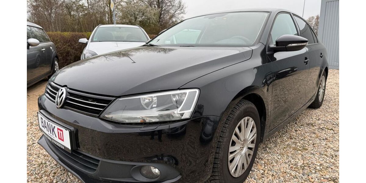 VW Jetta 140.000 km 5.790 &euro; Görlitz 02828