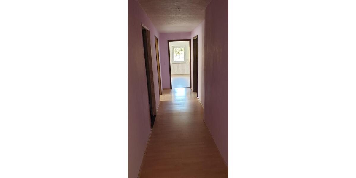 Dachgeschoßwohnung Vlotho - 1 Zimmer, 57 m&sup2;, 650&euro; | Angebot:26403748