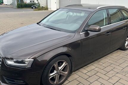 Audi A4 166.000 km 8.800 € Sankt Augustin 53757