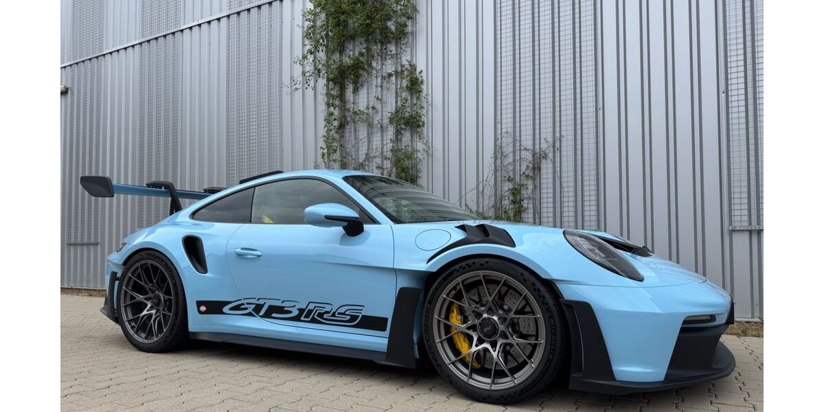 Porsche 992 4.275 km 329.500 &euro; Augsburg 86161