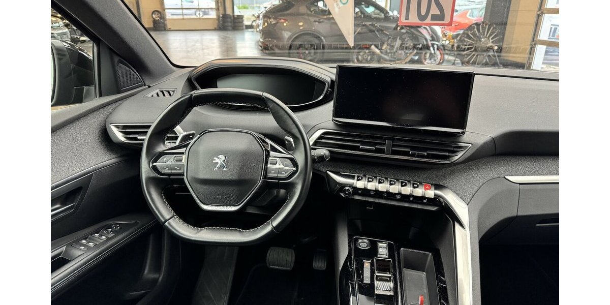 Peugeot 5008 Blue HDI 130 Allure Pack 1.Hand Carplay 52.400 km 23.870 &euro; Lich 35423