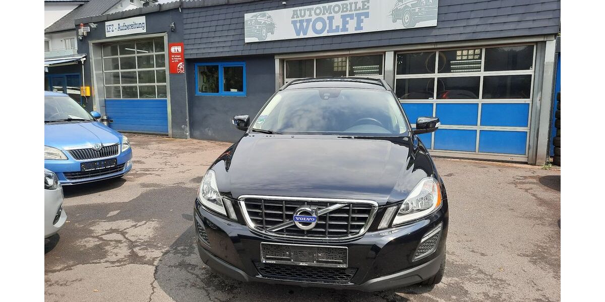 Volvo XC60 175.932 km 7.900 &euro; Nümbrecht 51588