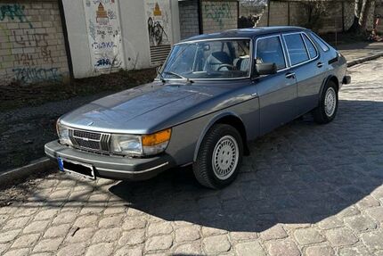 Saab 900 240.000 km 2.500 &euro; Berlin 12359