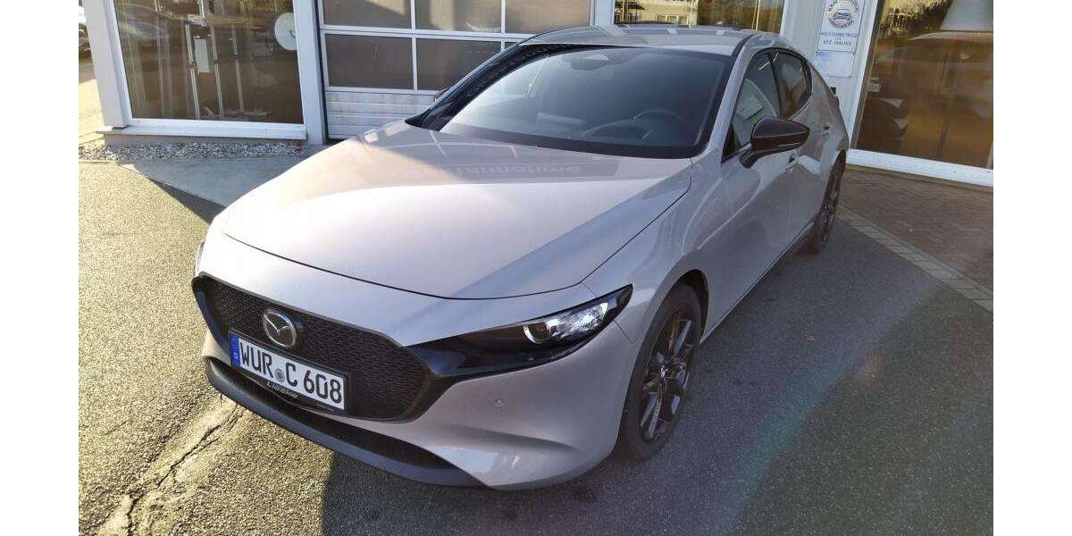 Mazda 3 9.492 km 22.980 &euro; Sprotta-Siedlung 04838